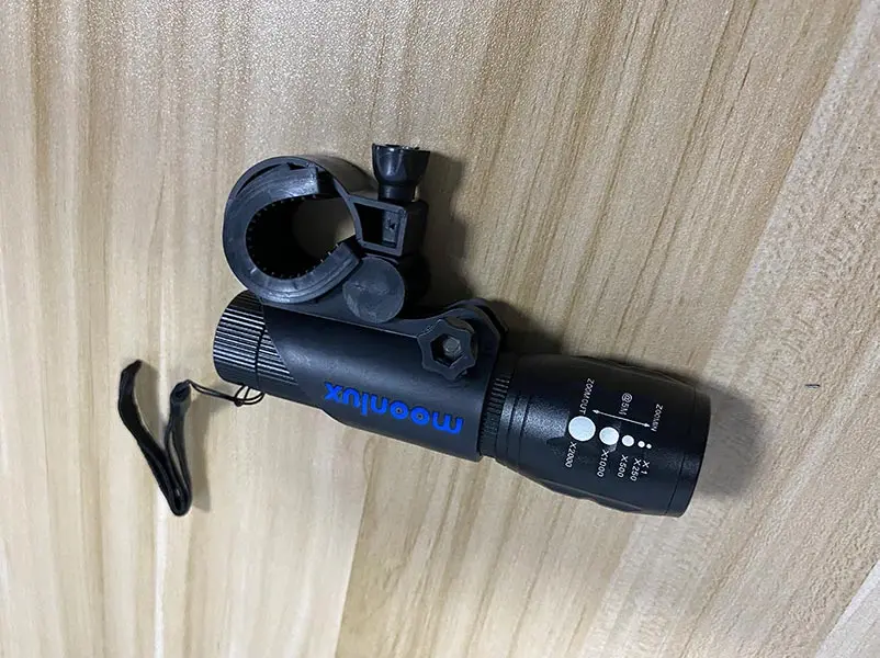 Велосипедный светодиодный фонарик Moonlux | Спорт и развлечения