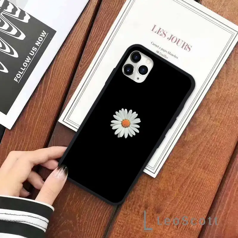 

Daisy Sunflower Floral Phone Case for iPhone 11 12 pro XS MAX 8 7 6 6S Plus X 5S SE 2020 XR Soft silicone funda cover