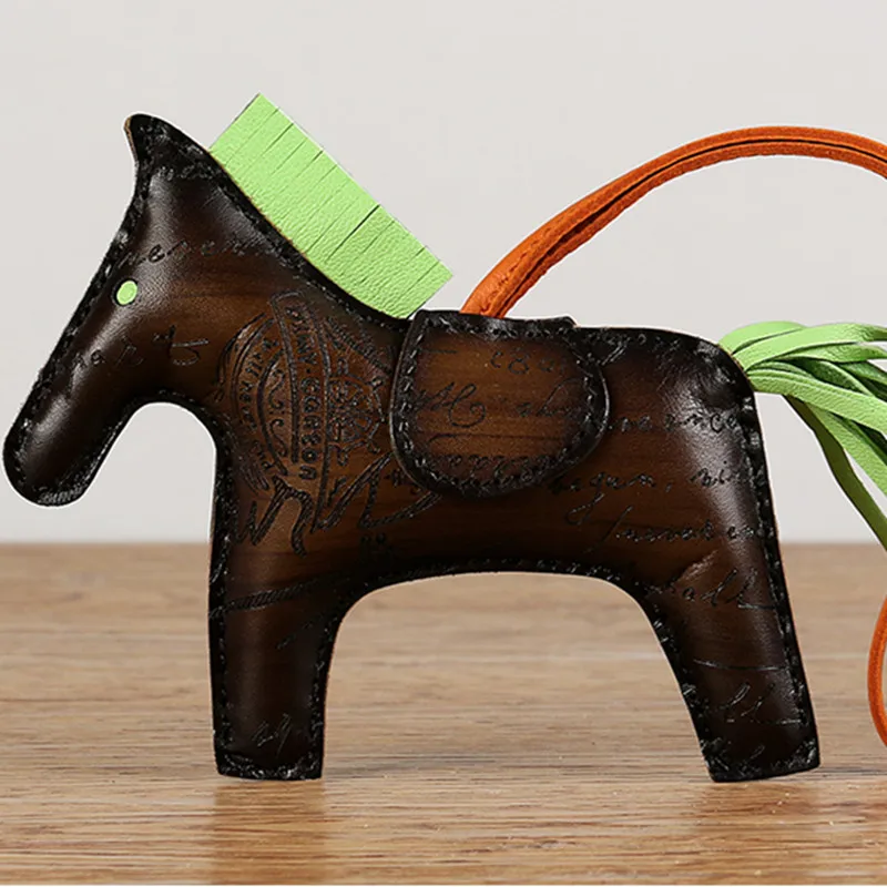 

Luxury Vegetable-tanned Cattle Skin Bag Charm Genuine Cow Leather Horse Handbag Pendant Brand New Top Key Chains Keyrings Hot