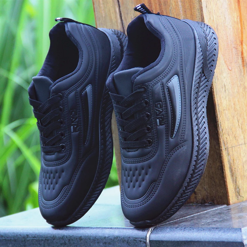 Модная мужская обувь Кроссовки Новинка Дышащая повседневная на шнуровке Мужские
