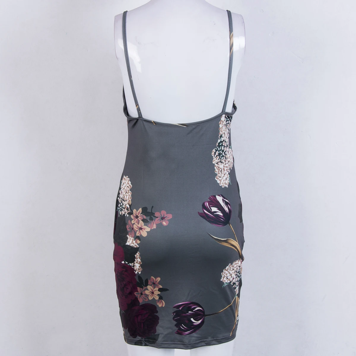 

Women Sexy Dress Floral Printed Deep V-Neck Spaghetti Strap Backless Hip Dress Slim-Fit Summer Short Dress for Bar Parties Clubs
