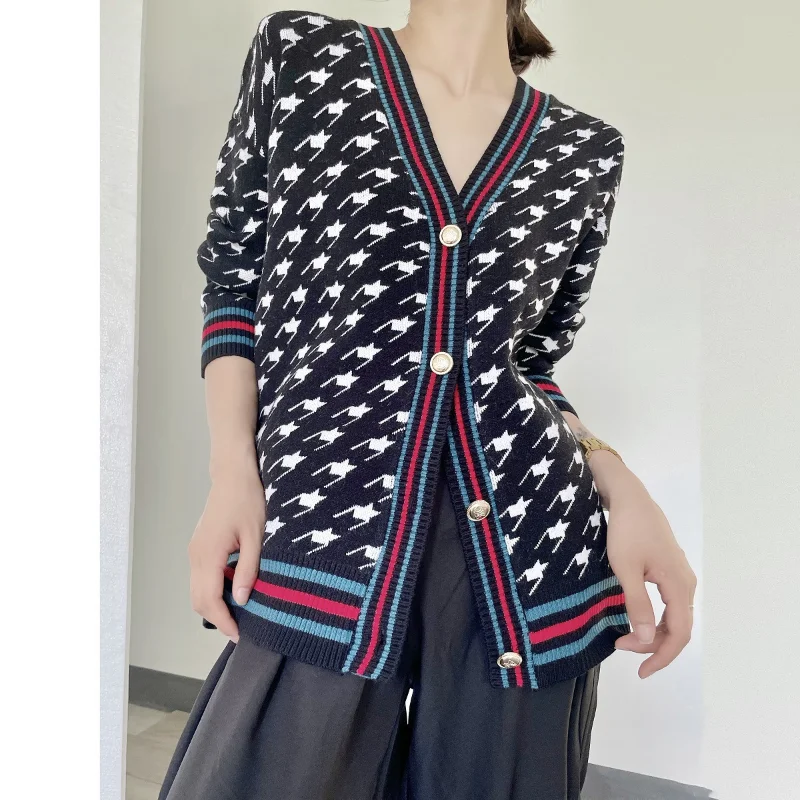 

Осенние свитера для женщин, длинный кардиган, Женский сращивающийся Черный винтажный свитер с V-образным вырезом и длинным рукавом, корейск...