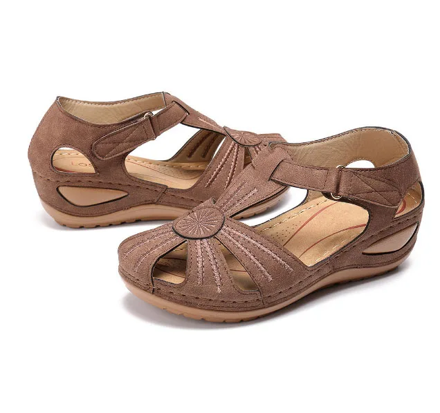 

Plus size46 Women Sandals 2020 Summer Handmade Ladies Shoe Leather Sandals For Women Flats Retro Style Soft Bottom Mother Shoes