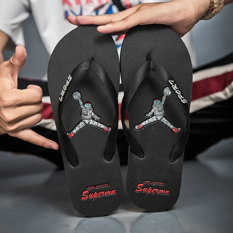 

2021 Flat Non-slip PVC Slippers Men's Indoor Slides Male Summer Beach Flip Flops Drop Shipping Slippers Big Size Striped Shoes