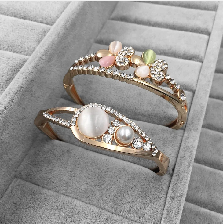 Женский браслет с подвеской в виде сердца и цветка | Украшения аксессуары