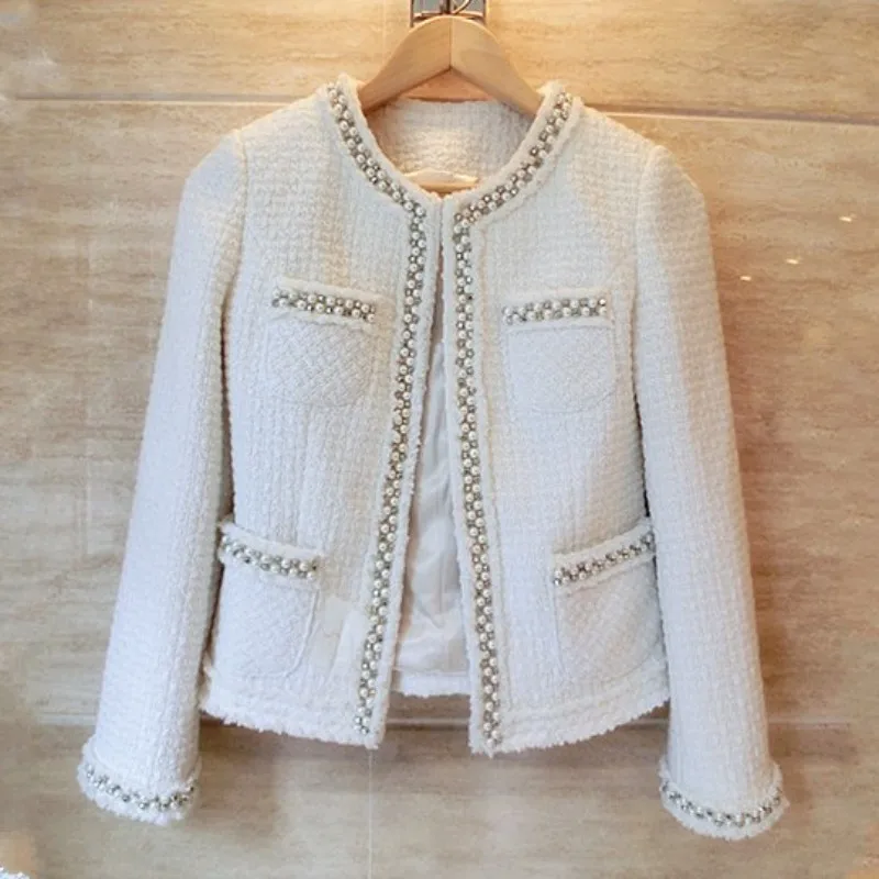 

2021 Spring Autumn Office Ladies Tweed Jacket French Vintage O-Neck Long Sleeve Pearls Short Jackets Women Elegant Cardigan Coat