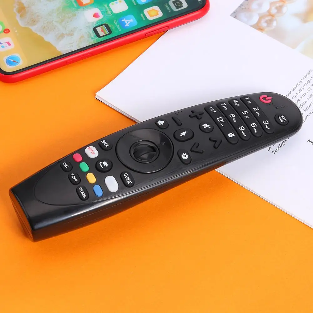 Черный пластиковый пульт дистанционного управления Smart TV с USB-приемником |