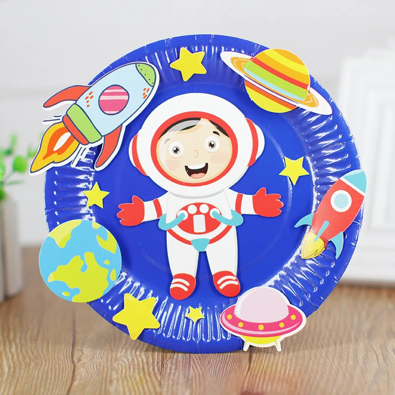 astronaut Детский сад много декоративных поделок diy игрушки головоломка бумажный лоток ремесла детские развивающие игрушки для детей Девочка/Мальчик Рождественский подарок 906 - Цвет: astronaut