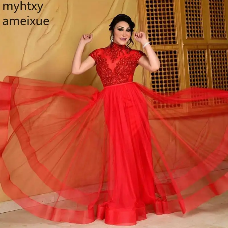 Женское вечернее платье с высоким воротником длинное красное в мусульманском