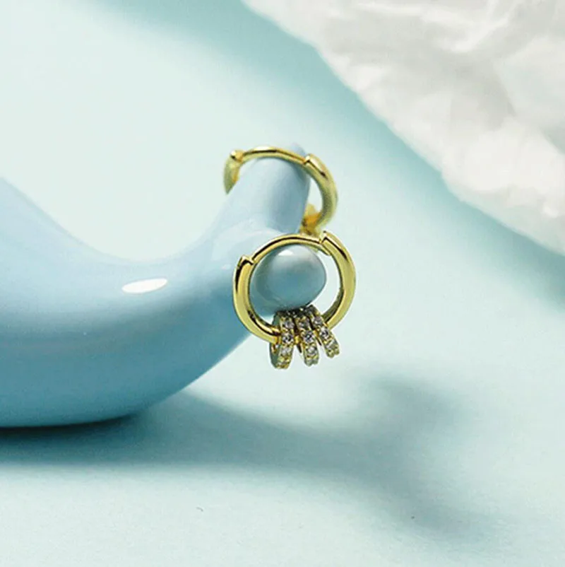 

Серьги-кольца женские из серебра 925 пробы с цирконом