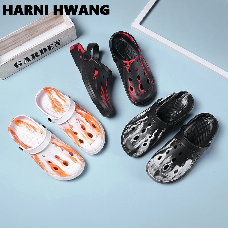 

2021 Summer New Fashion Men's And Women's Beach Sandals Non-slip Wading Breathable Slippers Rubber Material Size 36-45