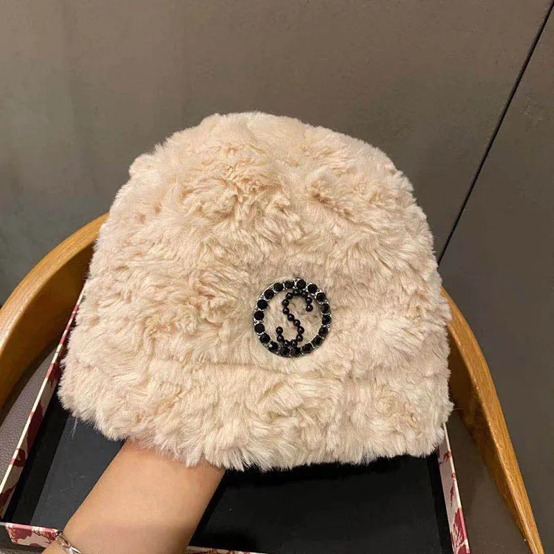 Hat Autumn Winter Women New Plush Bucket Hats Fashion Thicken Outdoor Cold protection Keep Warm Temperament Beanie Cap QDKPOTC