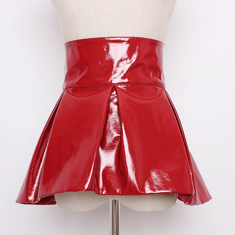 Женский ремень из искусственной кожи TWOTWINSTYLE осенне-зимний регулируемый с