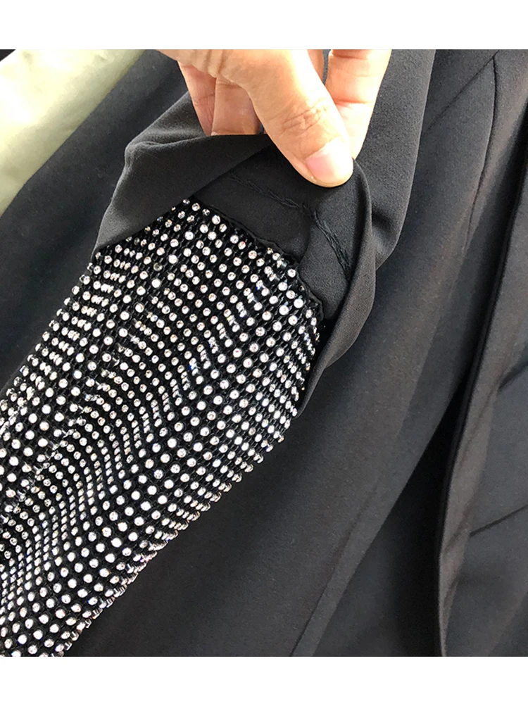 Сплайсинга сетчатыми рукавами средней длины двубортный костюм платье с