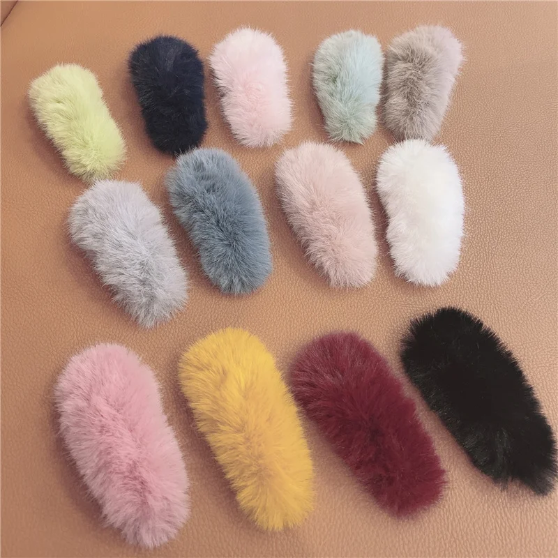 

Cute Faux Fur Hair Clips Plain Color Water Drop Geometric Barrettes Warm Furry Side Pins for Women Winter Hair Accessories