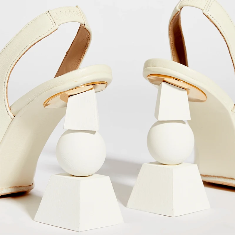 

Fish Mouth High Heels 2021 Early Spring New Leather Thick Heel Sexy Sandals Female Niche Design Sense Temperament Geometric Heel