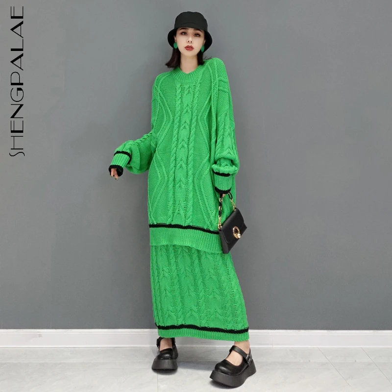

SHENGPALEA модный контрастный вязаный свитер с круглым вырезом и длинными рукавами и юбка до середины икры с высокой талией женский комплект из ...