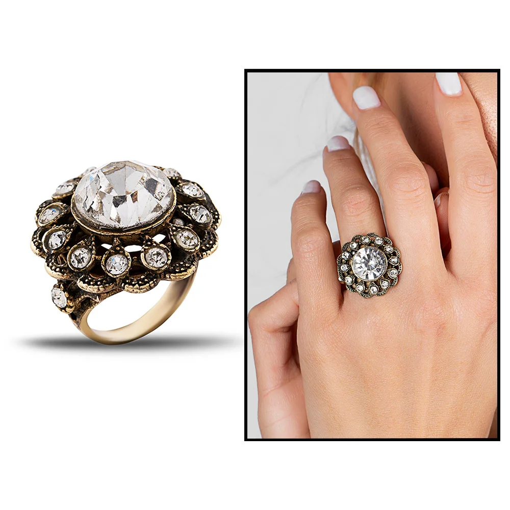 

Authentic White Cubic Zirconia Flower Themed Bronze Ring