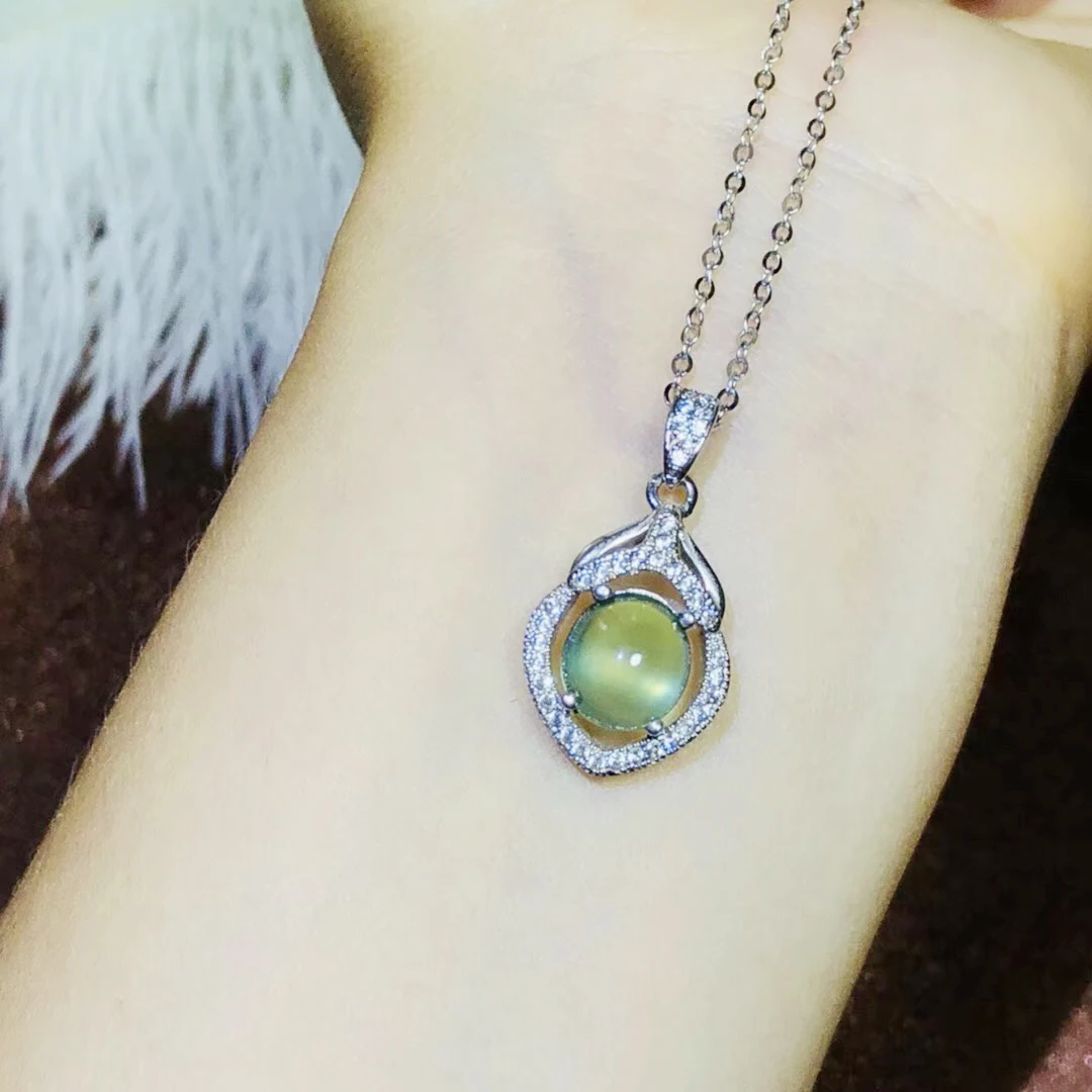 

BOEYCJR 925 Sterling Silver Green prehnite Necklace Chain Jewelry Energy Gemstone Pendant Necklace for Women Gift