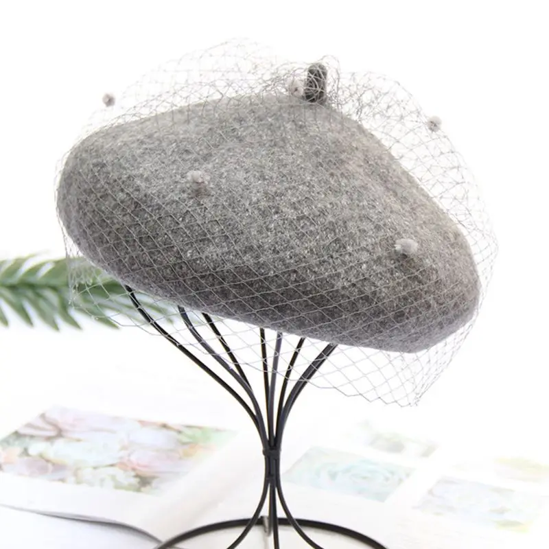 Женский шерстяной берет с винтажным рисунком Осень-зима |