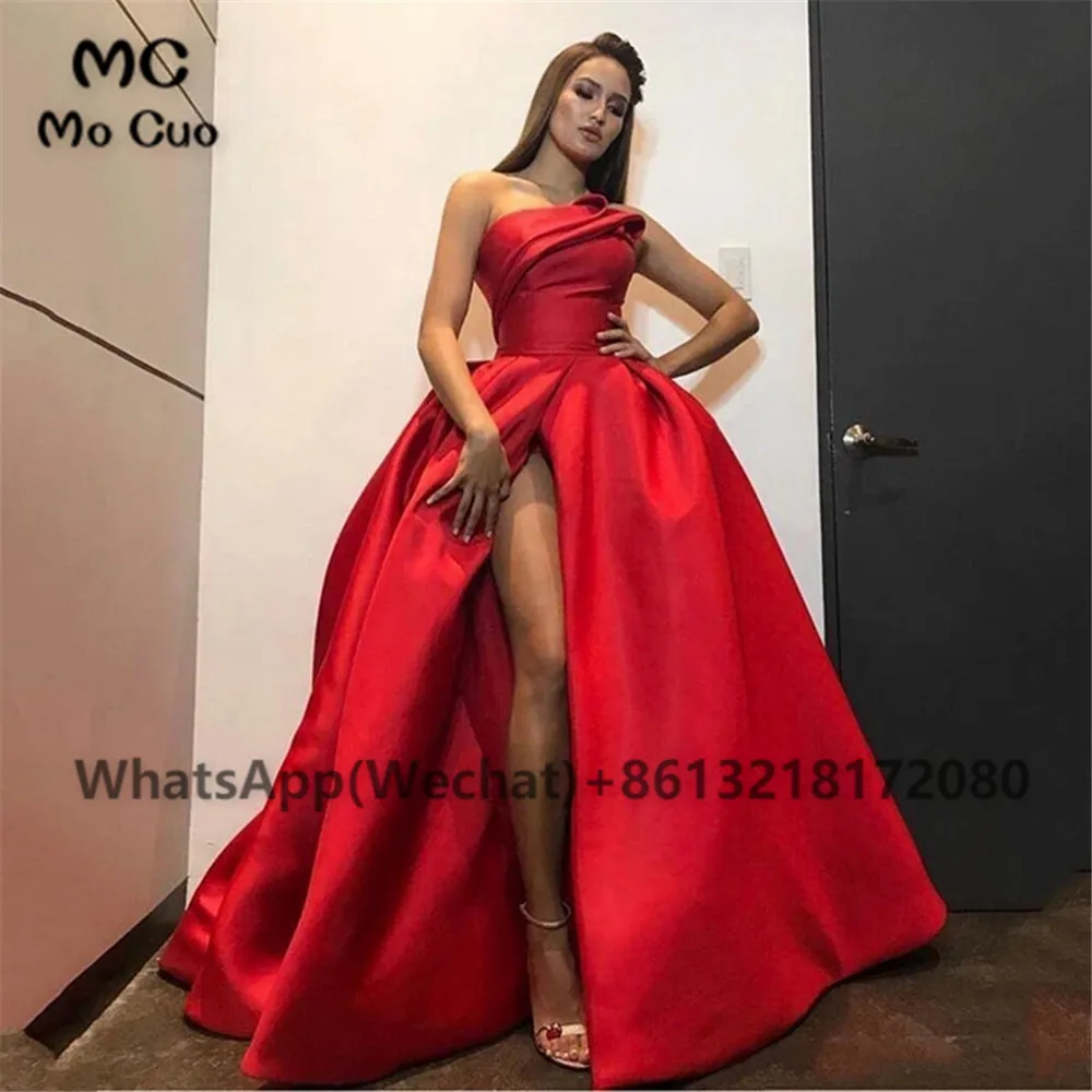 

Strapless 2021 Red Evening Prom Dresses Long Pockets Front Slit Lace Up Back Satin Robe De Soiree Evening Party Prom Dress