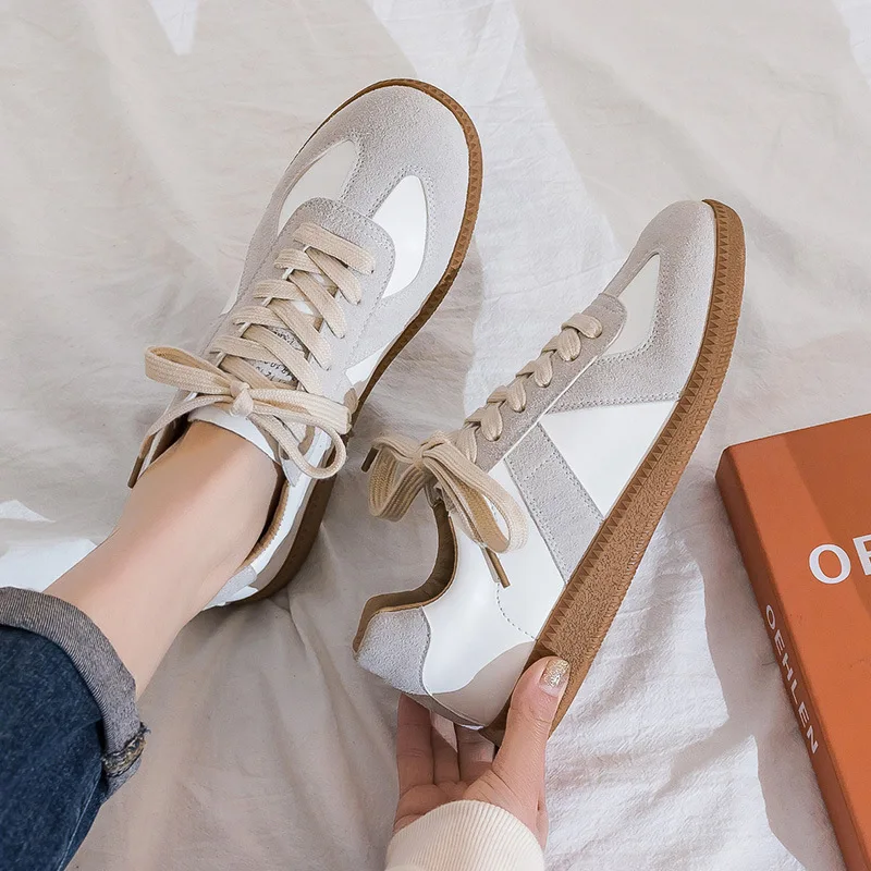 Brand 2021 Shoes for Women Sneakers Low (1cm-3cm) Lace-up Breathable Casual Women Shoes Fashion Plus Size 44 Couple Shoes Women