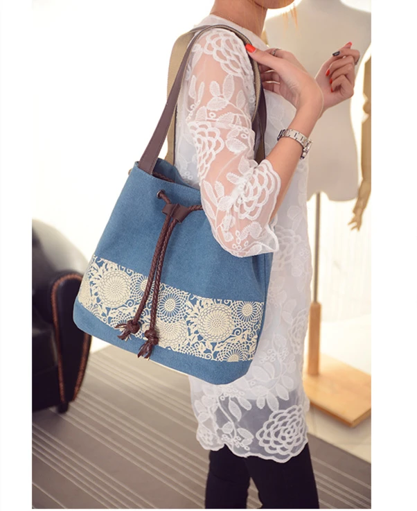 2022 Ladies Large-Capacity Fashion Canvas Shoulder Bag Mori Female Print Retro Casual Closure Dual-Use Canvas Bag