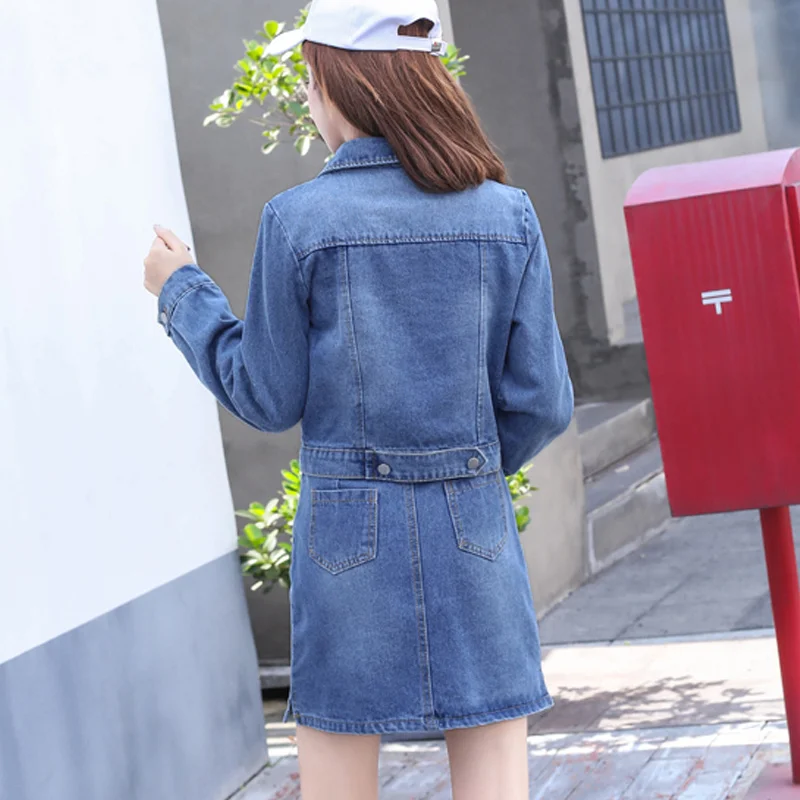 Джинсовая куртка Комплект женский шикарный джинсовый костюм 2021 Новый светильник