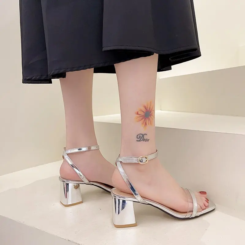 

2021 Summer Shoes Women High Heels Sandals Fashion Transparent Leather Crystal Square Toe Womens Outdoor Rome Designer Sandals