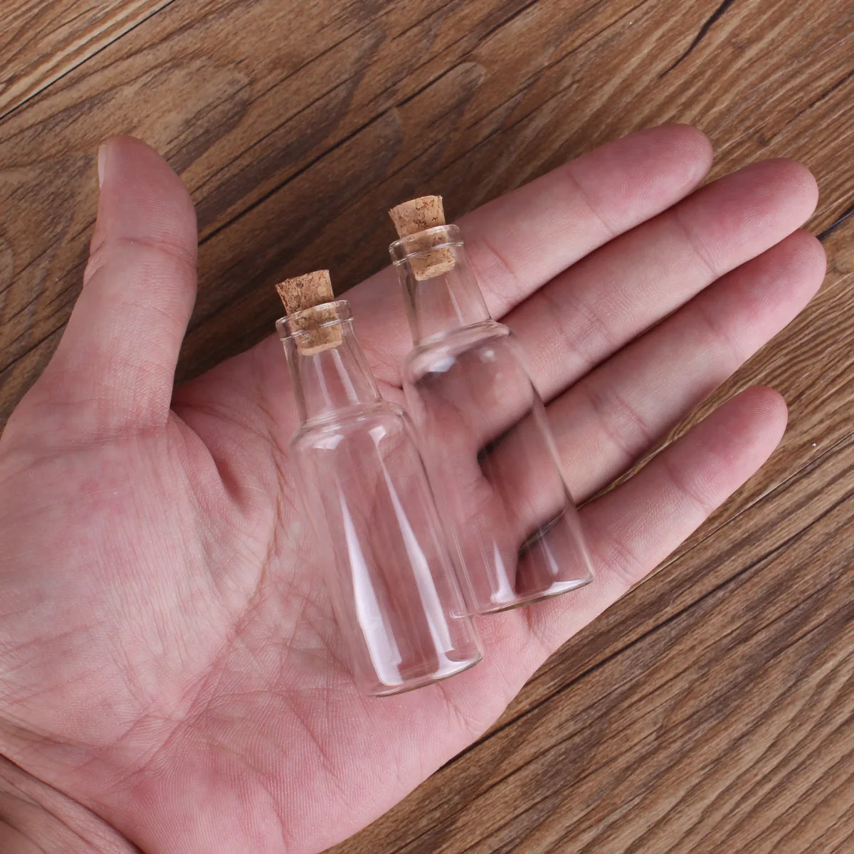 

60 Pieces 15ml Glass Bottles with Cork Stopper Glass Wishing Bottles for Art Crafts