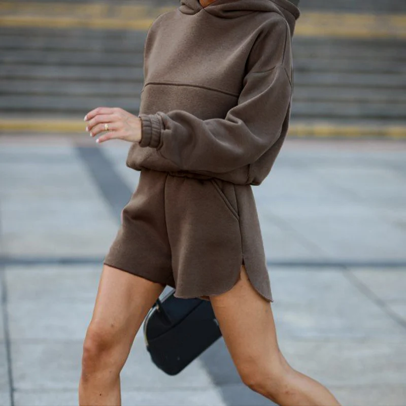 

Love Print Long Sleeve Two Piece Set Women tracksuit women winter 2020 Hoodies Short Pants Sports Female Sportswear Shorts Suit