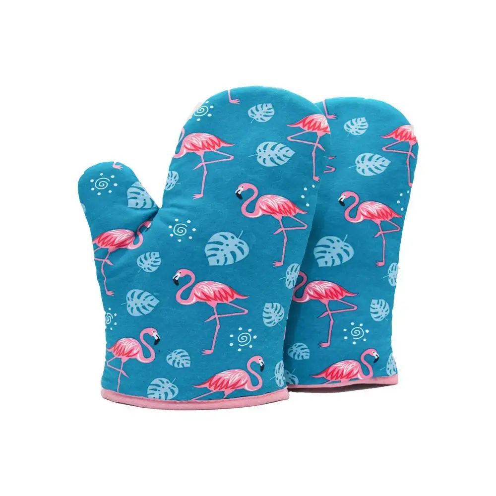 Перчатки для духовки с разноцветными рисунками фламинго 18 х28 см | Дом и сад