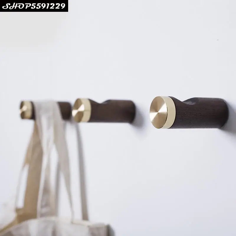 

Nordic Art Brass Beech Hook Japanese Style Walnut Porch Living Room Cloakroom Decorative Hook Modern Home Decoration Accessories