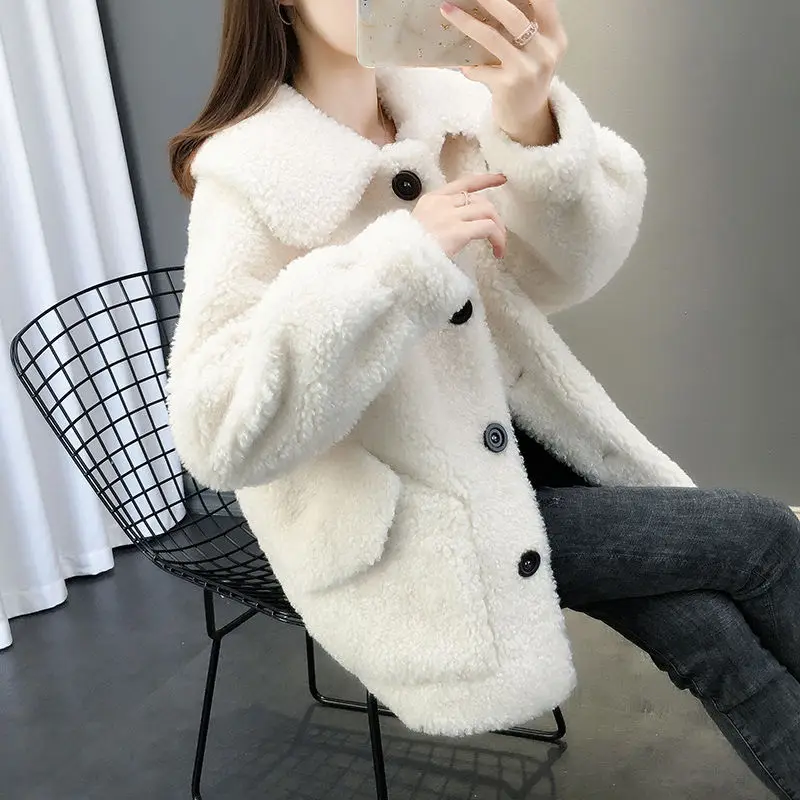 

2021 Autumn and Winter Loose Thickened Lamb Coat Women's Fur Cardigan Fur Coat Fleece Jacket Women Corduroy Warm Jacket White