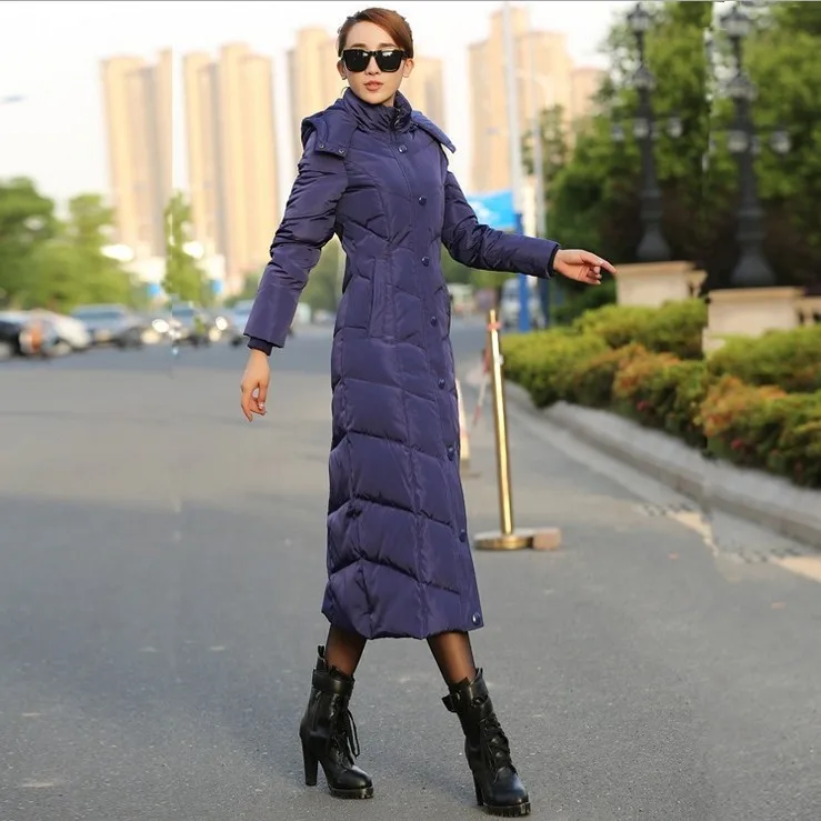 Новая зимняя парка на белом утином пуху женские куртки теплые толстые x-длинные