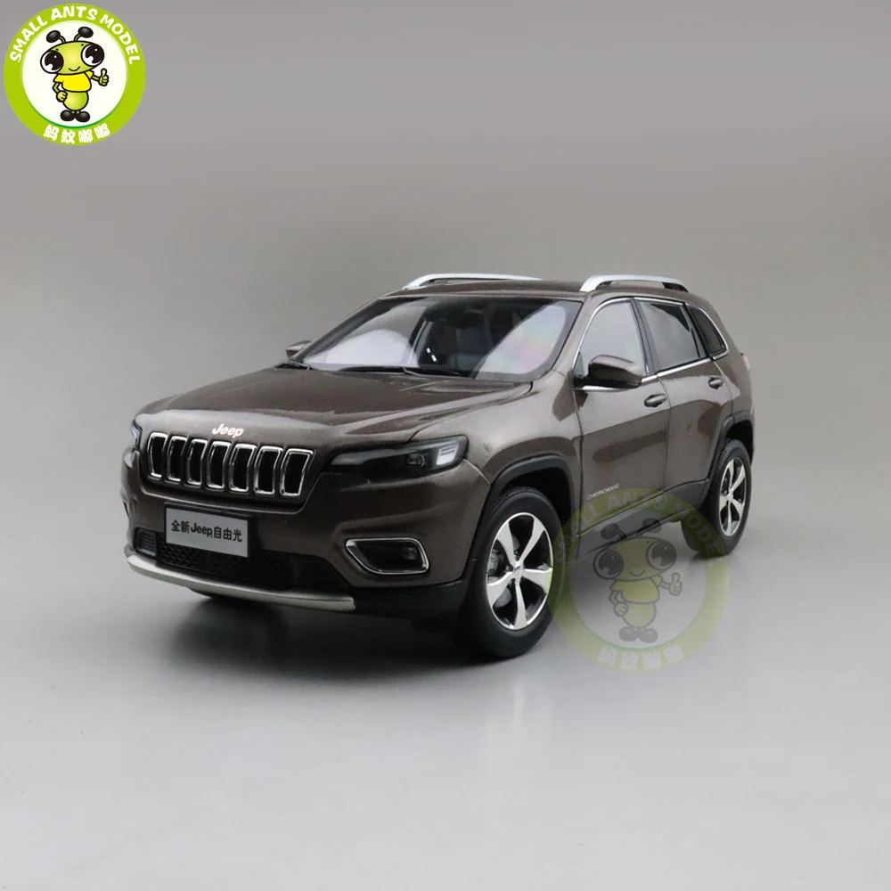 1/18 Новинка 2019 Cherokee литая металлическая модель игрушечного автомобиля Suv