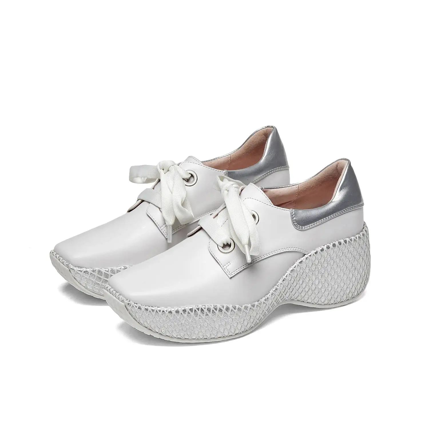 

Krazing pot 2022 cow leather black white mixed colors autumn sneakers round toe thick bottom lace up vulcanized shoes women L97