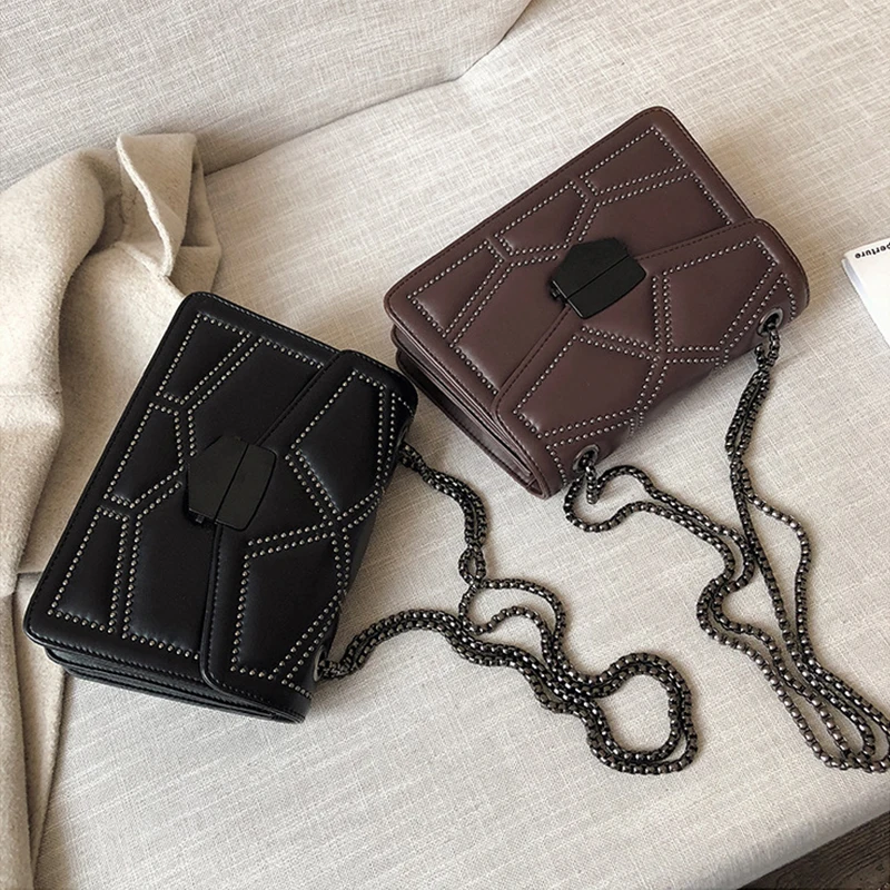 

Luxury Rivet Chain Small Crossbody Bags For Women Shoulder Messenger Bag Lady Retro Handbags Ladies Hand Sling Handbag
