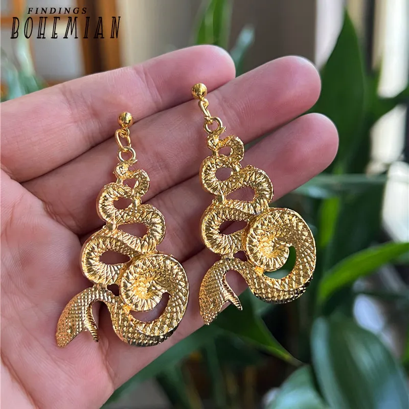 

Модные Винтажные висячие серьги в форме змеи питона, индивидуальные золотистые металлические длинные висячие серьги в виде животных, женск...