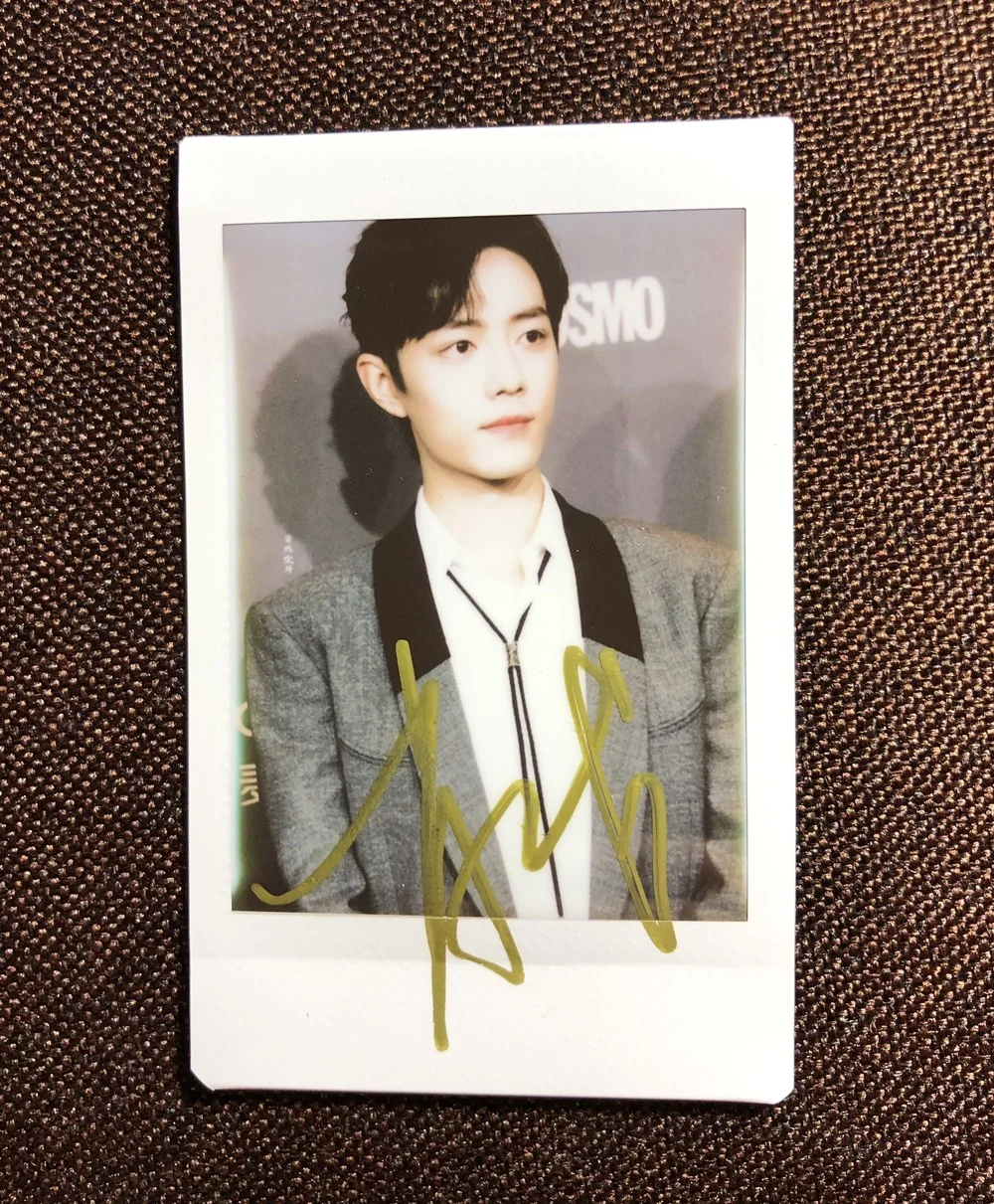 Ручная подпись Сяо Чжан автографный поляроидный автограф неразобранный 3 дюйма