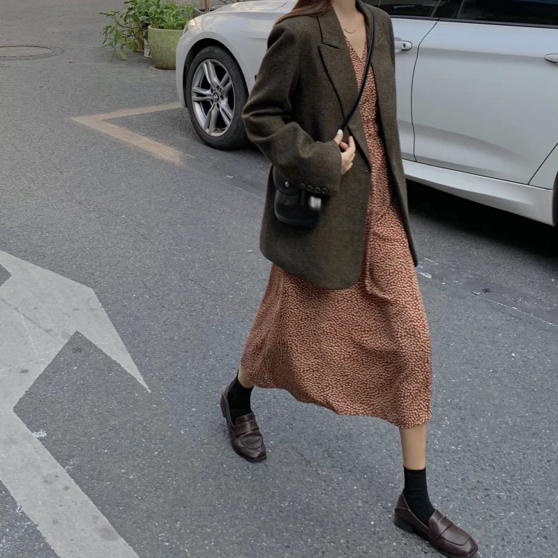 

Female Blazer Coat Fashion Autumn Women Stripe Woolen Blazers And Jackets Work Office Lady Suit Slim Double Breasted Business