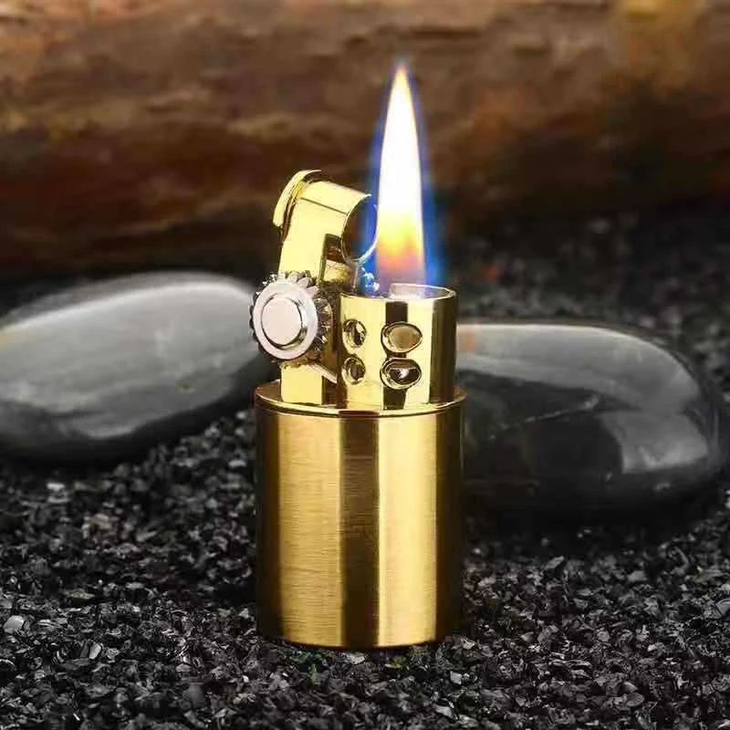 

Bronze Open Fire Metal Smoking Lighters Cigarettes Lighters Grinding Wheel Flint Cylindrical Gadgets for Men Kerosene Lighter