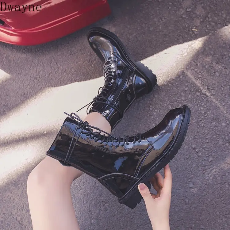 Женские ботинки со шнуровкой на толстой подошве в британском стиле осень