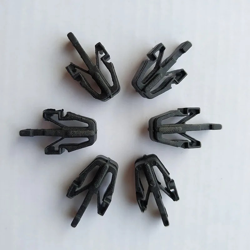 

20/50 Pcs 4 Runner Car Clips Grille Nylon Retainer Fastener For Honda For Mitsubishi For Toyota For Isuzu MB153825 B09250715