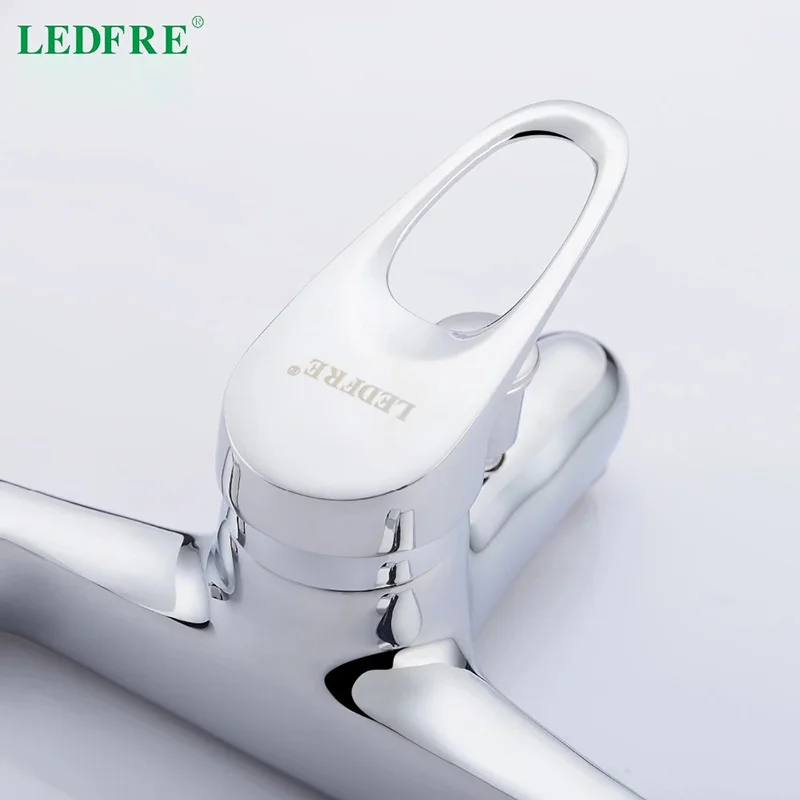 Смеситель LEDFRE LF56C120 с одной ручкой для ванной комнаты горячей и холодной