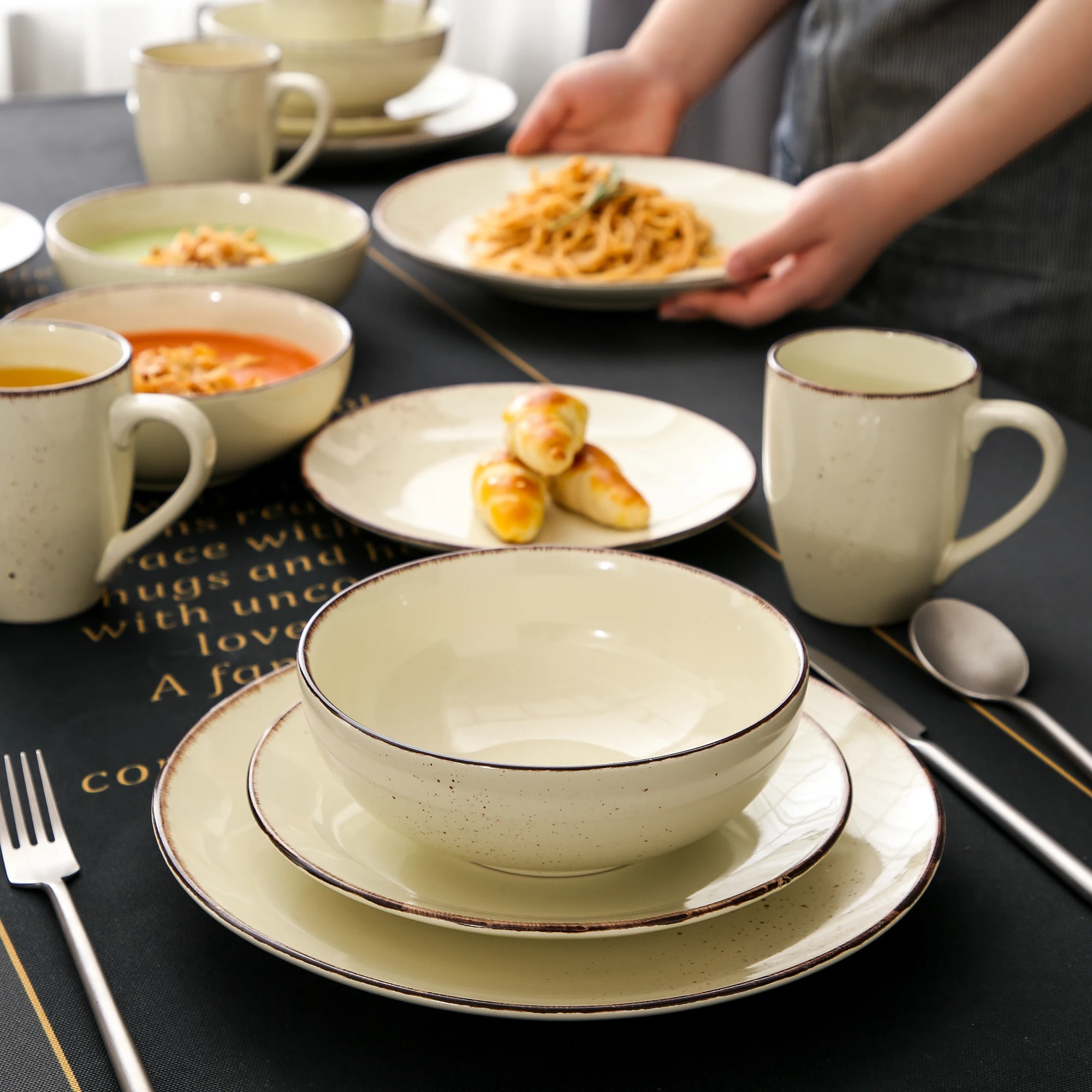 

Vancasso Navia 32-Piece Vintage Look Dinner Set Stoneware Ceramic Tableware Set with 8*Dinner Plate,Dessert Plate,Bowl,Mug