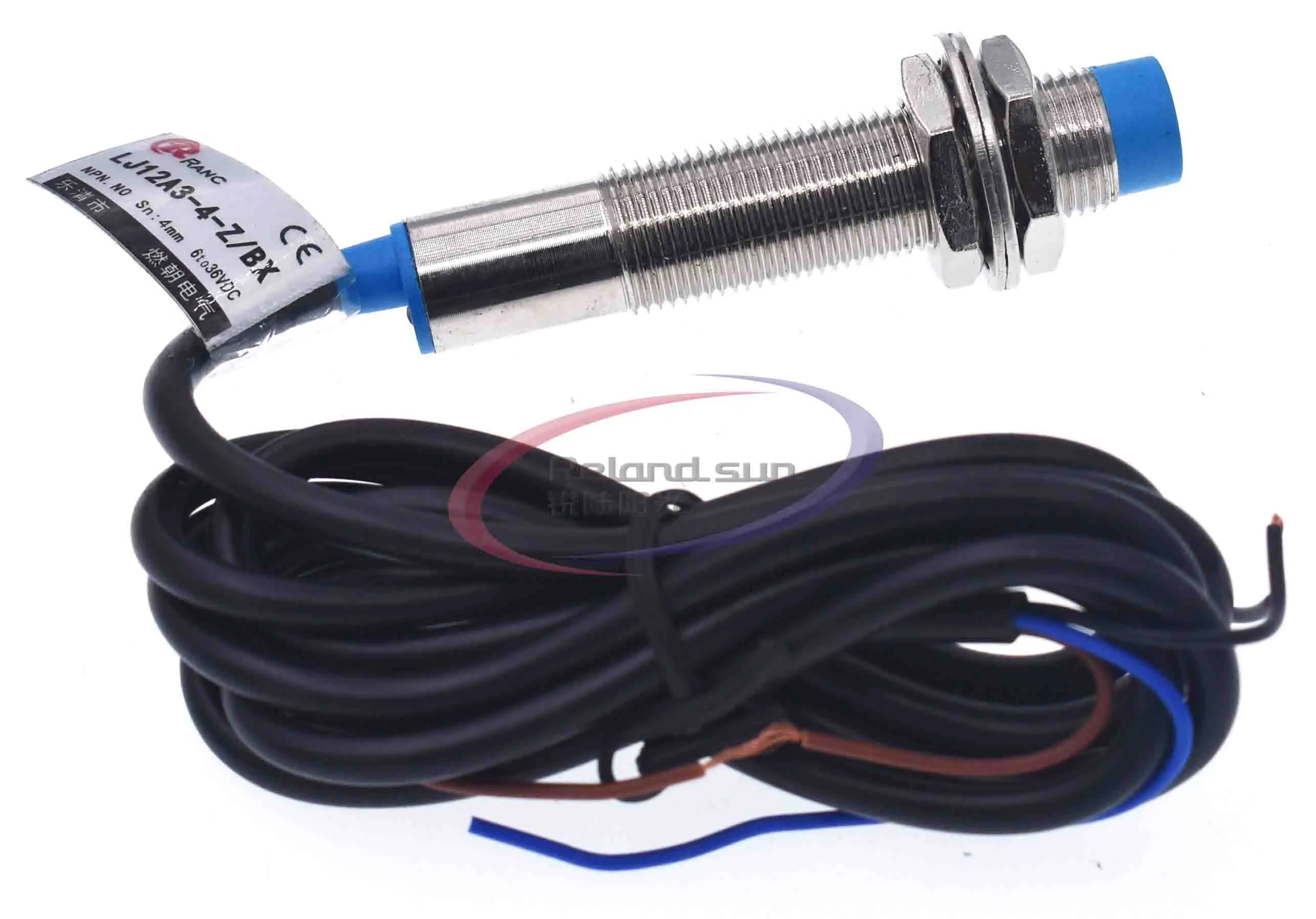 Индуктивный бесконтактный переключатель с тремя проводами стандарт LJ12A3