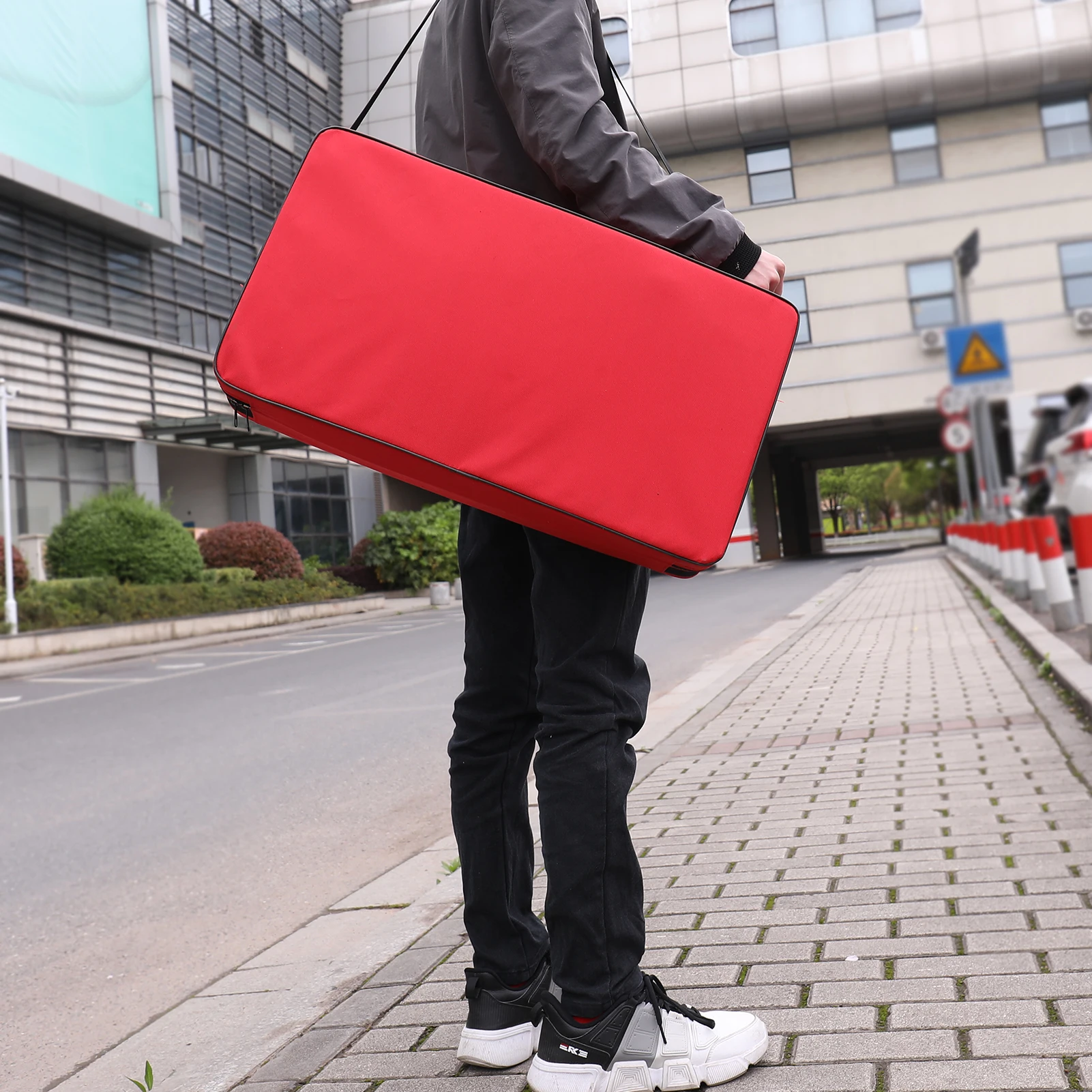 

S88 Cordless Rechargeable Electric Grease Machine High Pressure Car Lubricating Oil Refueling Tool Power Grease Machine