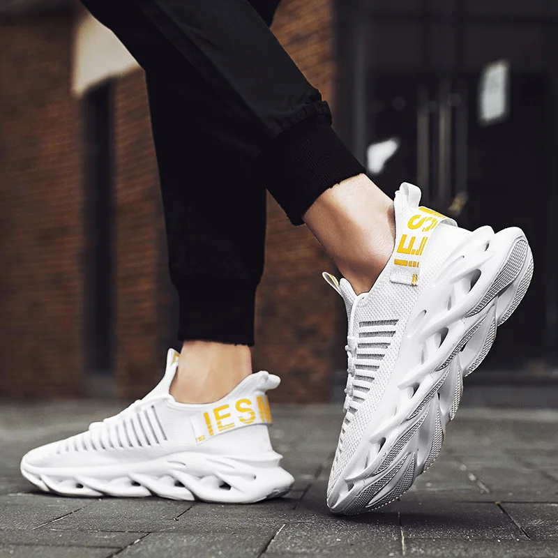 Men's Sneakers 2021 Comfortable Sport Shoes Outdoor Walking Running Shoes Male Trend Lightweight Breathable Casual Zapatillas