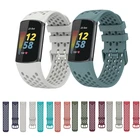 Мягкий силиконовый ремешок для Fitbit Charge 5, сменный ремешок для часов, спортивный дышащий браслет для Fitbit Charge 5, аксессуары
